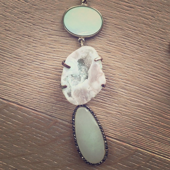 LOFT Jewelry - LOFT pendant necklace LOFT Jewelry - LOFT pendant necklace